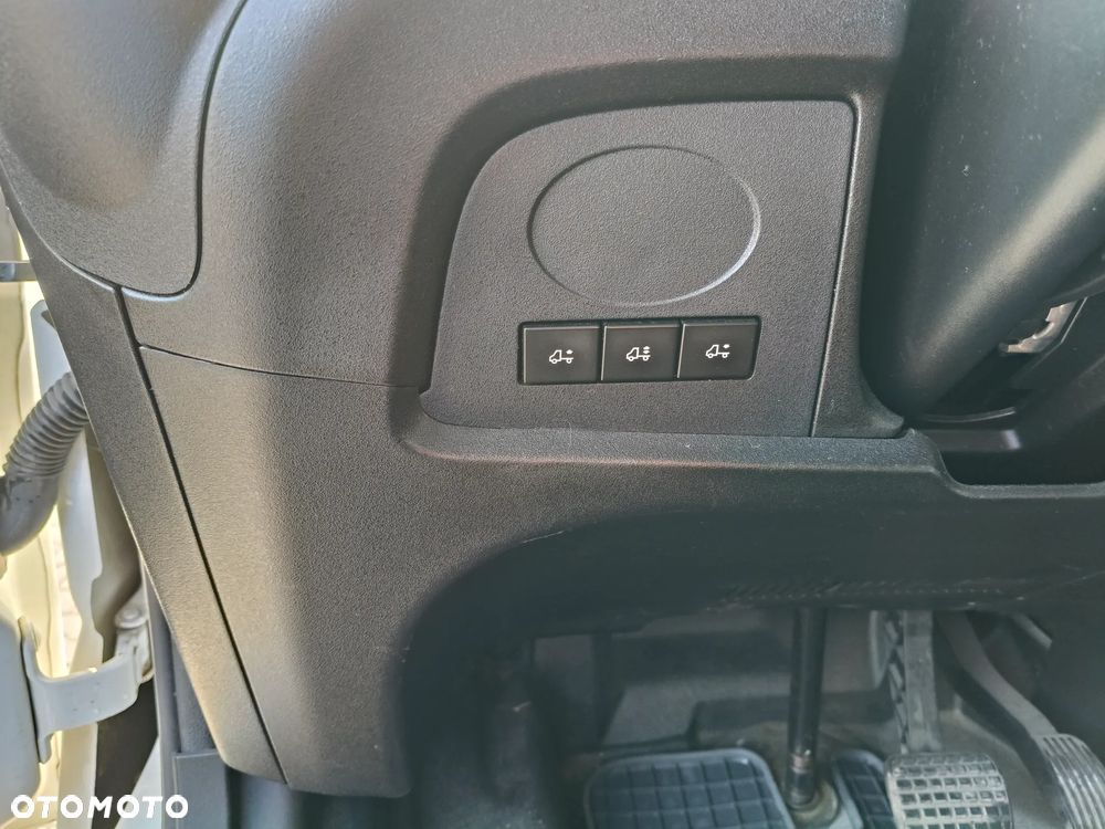 Iveco DAILY - 11