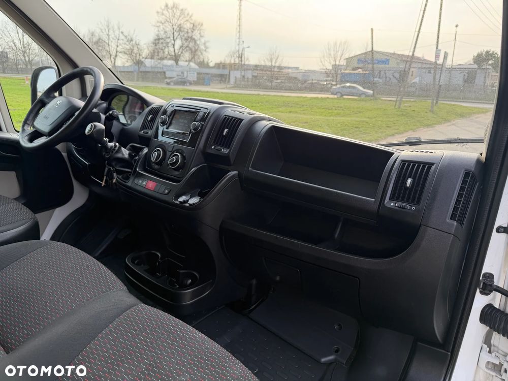 Peugeot Boxer * 2.0 / 130KM * L2H2 * Furgon / Blaszak * Średni / Podwyższany * - 33