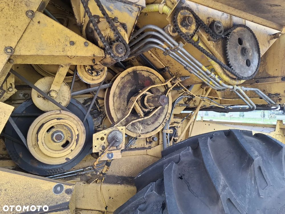 New Holland TX 34 - 24