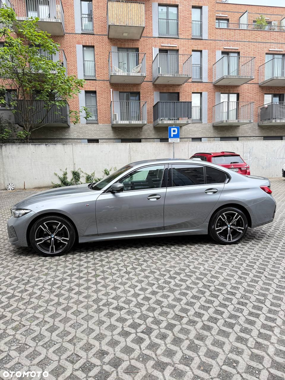 BMW Seria 3 318i - 4