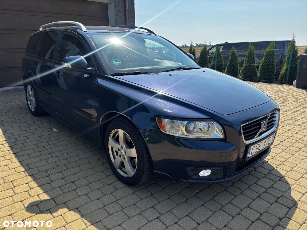 Volvo V50 - 1