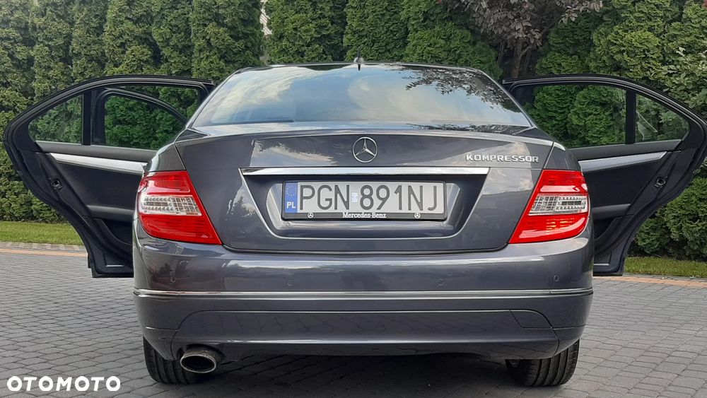 Mercedes-Benz Klasa C 180 Kompressor Avantgarde - 16