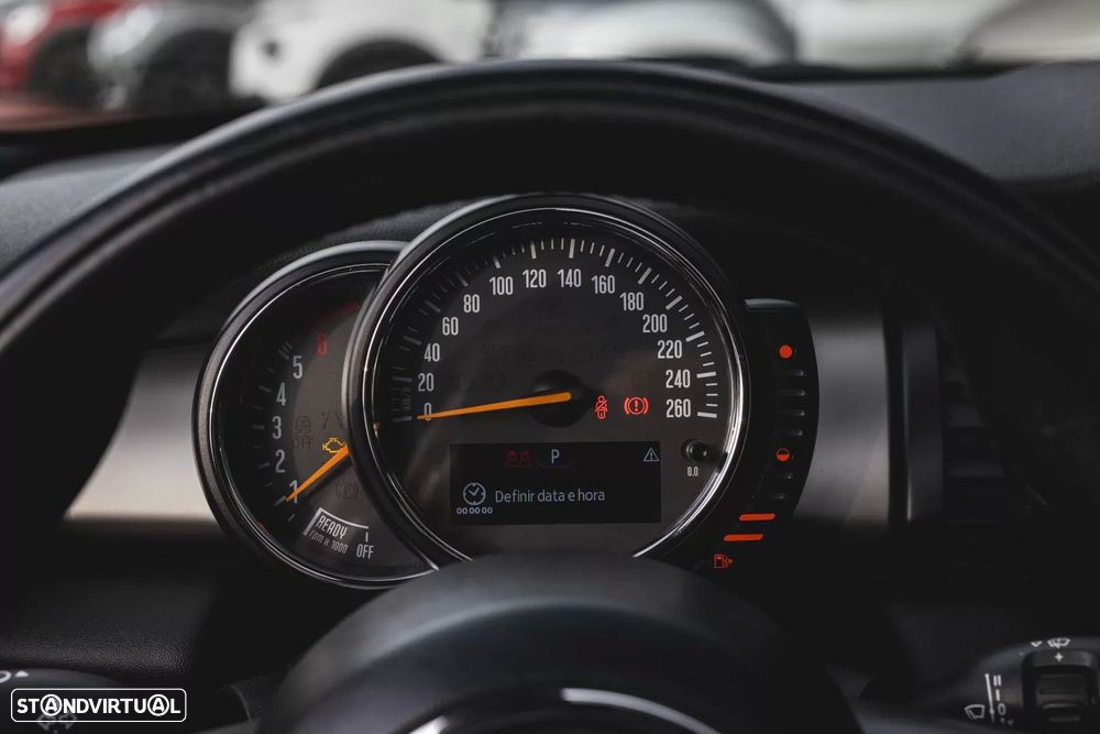 MINI 3 Portas Cooper SD Auto - 17
