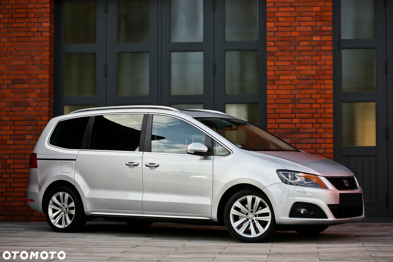 Seat Alhambra 2.0 TDI Style DSG - 4