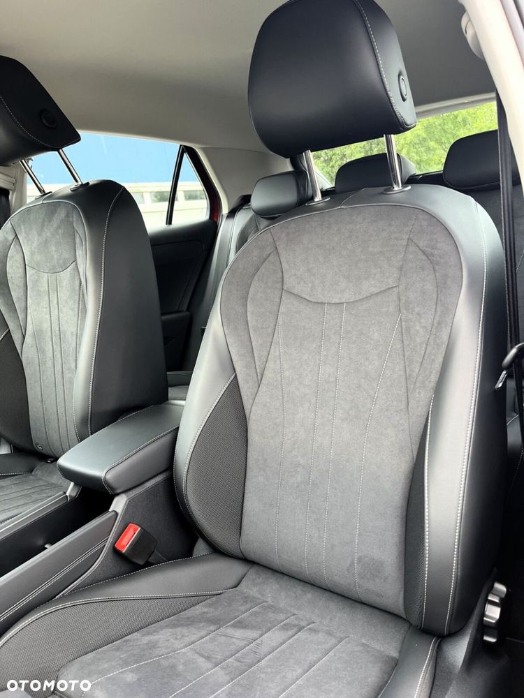Volkswagen T-Roc 1.5 eTSI Style DSG - 13