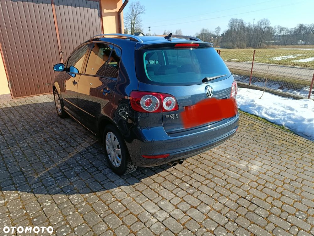 Volkswagen Golf 2.0 TDI DPF MATCH - 8