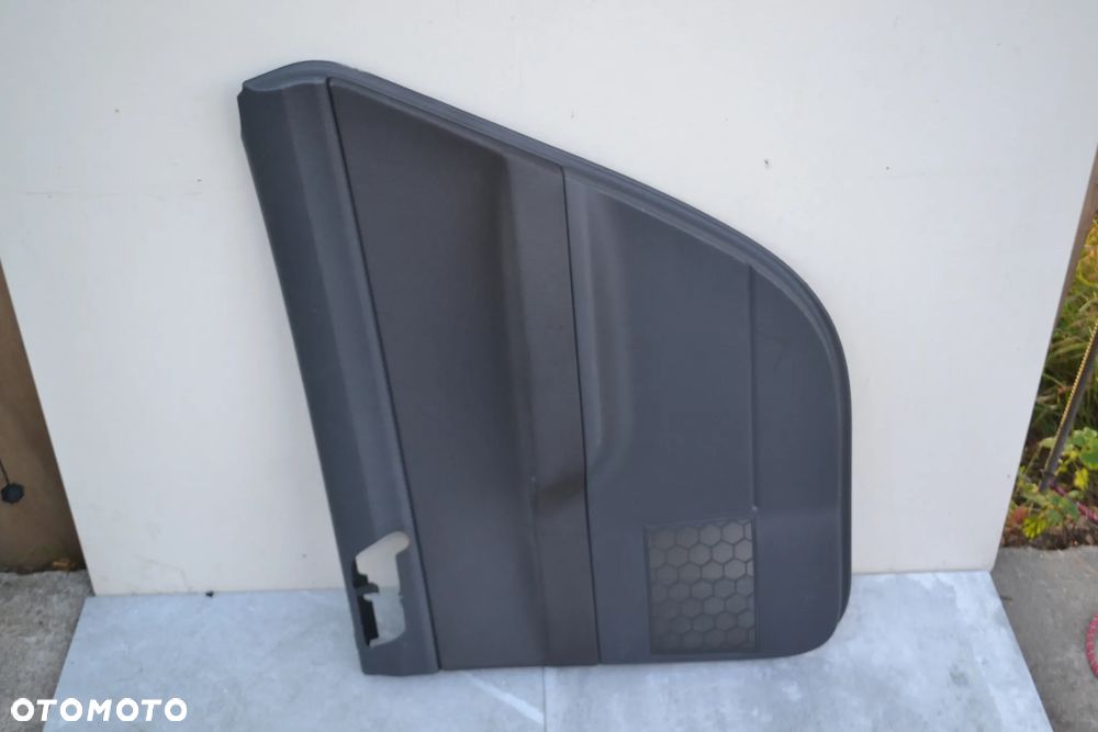 VW POLO 9N 02-09 TAPICERKA BOCZEK DRZWI PRAWY TYŁ TYLNY STAN - 2