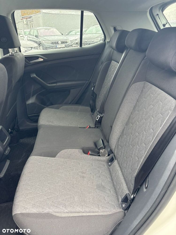 Volkswagen T-Cross - 29
