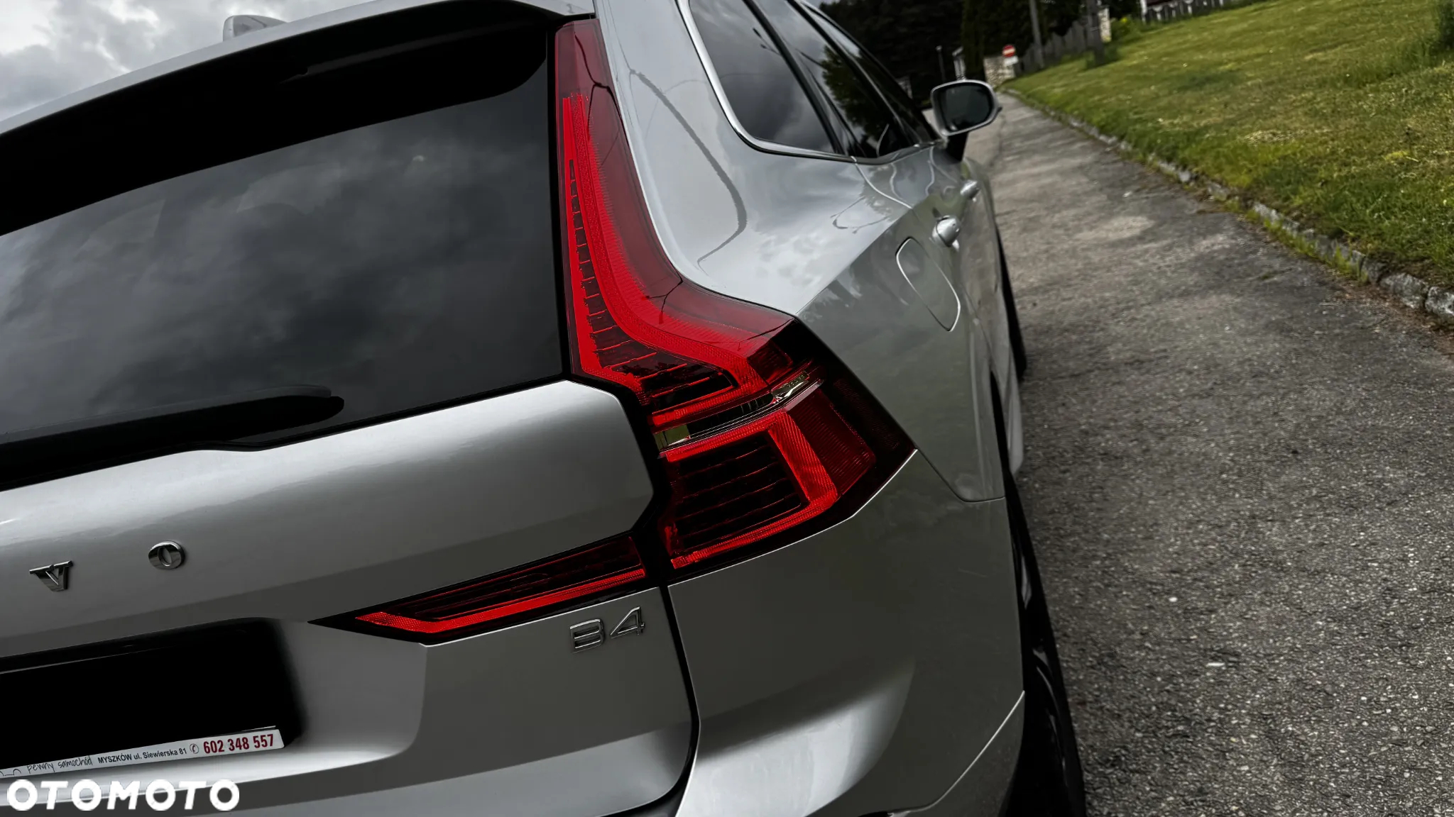Volvo XC 60 B4 D Geartronic Momentum Pro - 9