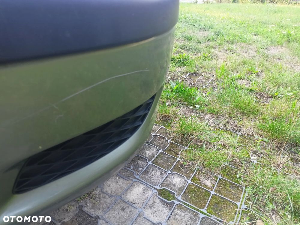 Toyota Yaris - 22