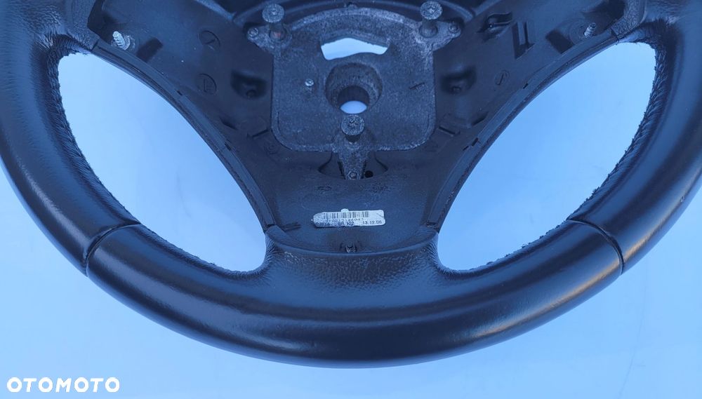 KIEROWNICA BMW E90 E91 E92 E93 E81 E82 E87 E88 X1 E84 SPORT 330 BARDZO ŁADNA - 2