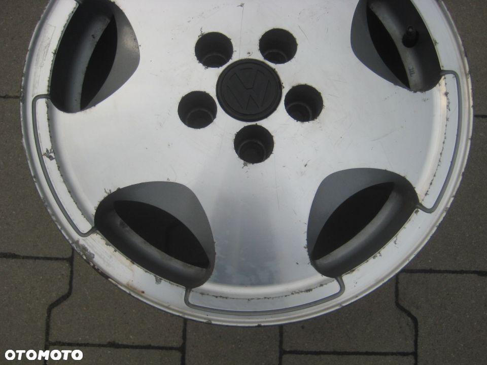 VW PASSAT B3 B4 VR6 FELGA 6x15 ET35 357601025H - 2