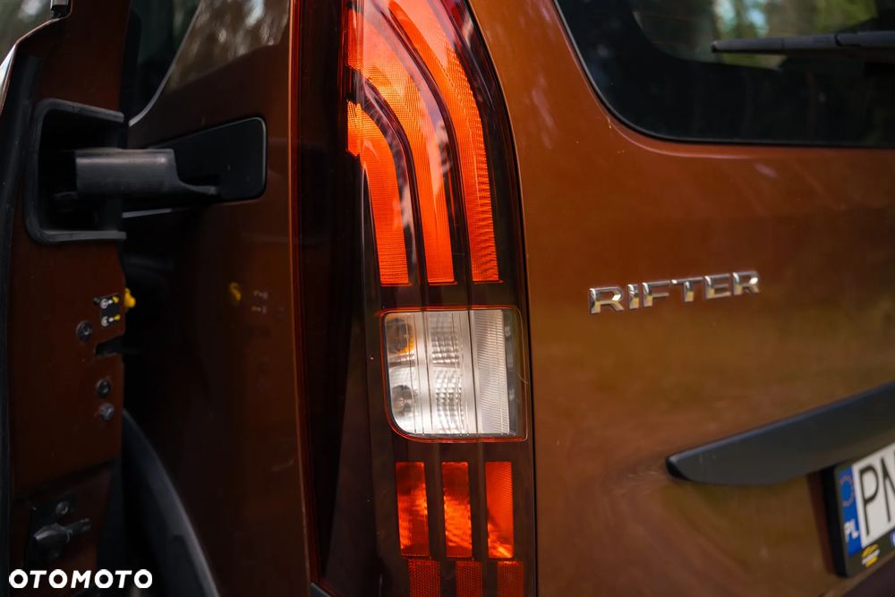 Peugeot Rifter 1.2 PureTech Active S&S - 13