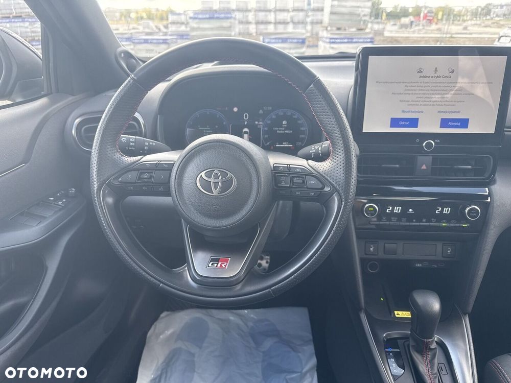 Toyota Yaris Cross Hybrid 1.5 GR Sport - 14