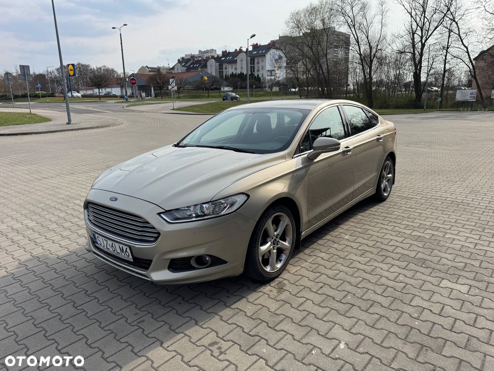 Ford Fusion - 1