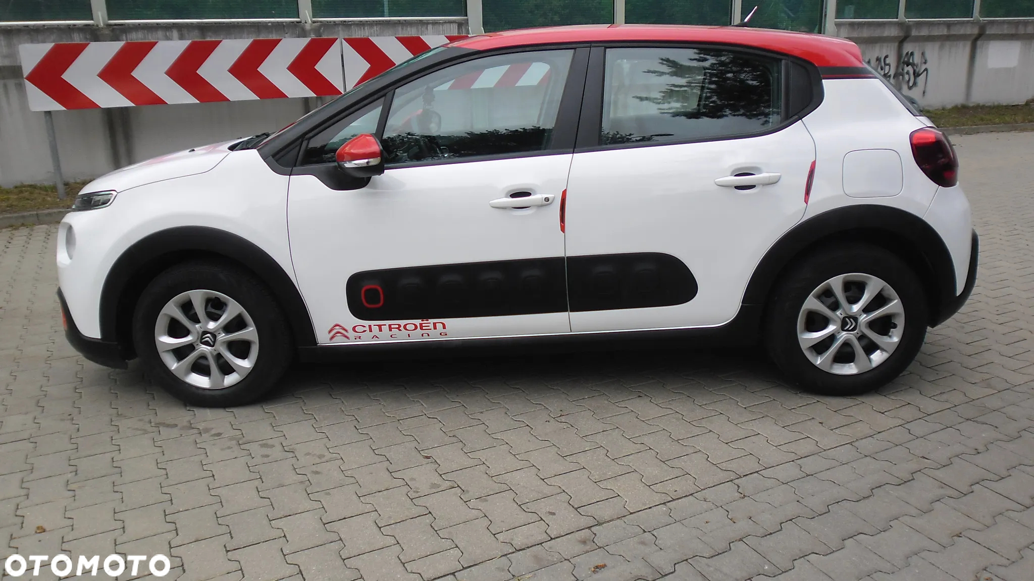 Citroën C3 1.6 BlueHDi Shine S&S - 3