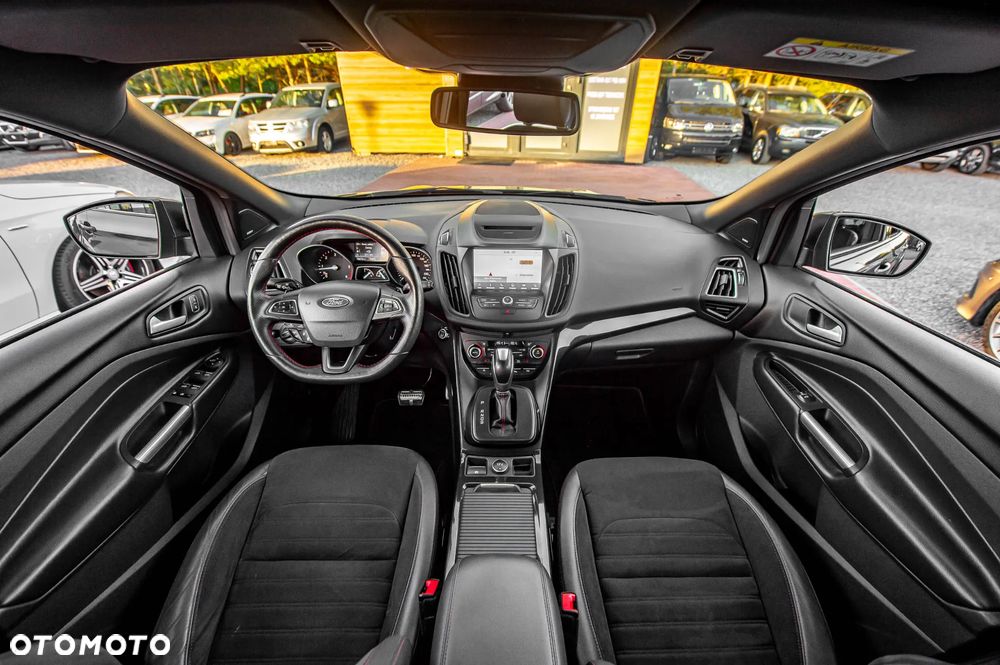 Ford Kuga 2.0 TDCi 4x4 ST-Line - 25