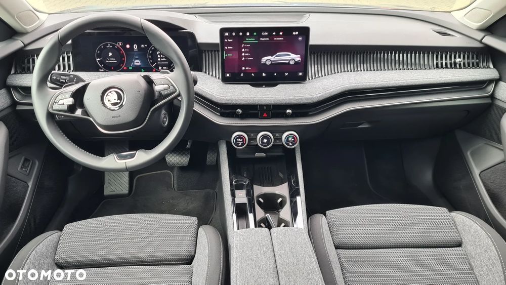 Skoda Superb 2.0 TDI SCR Selection DSG - 14