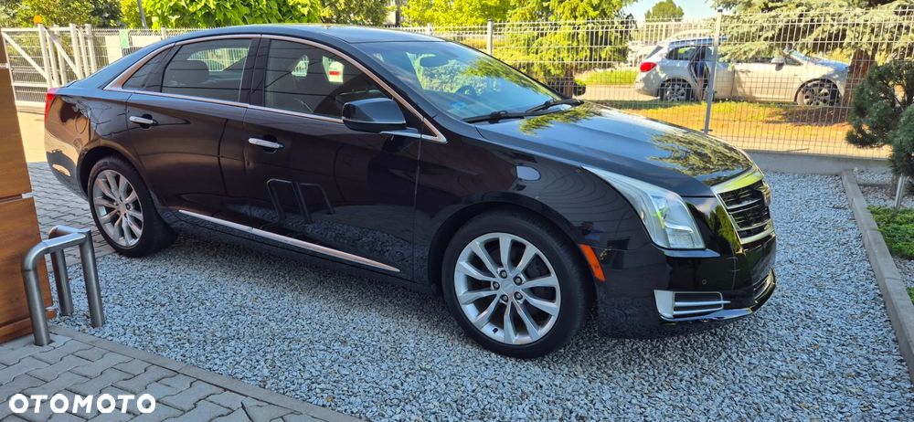 Cadillac XTS - 14