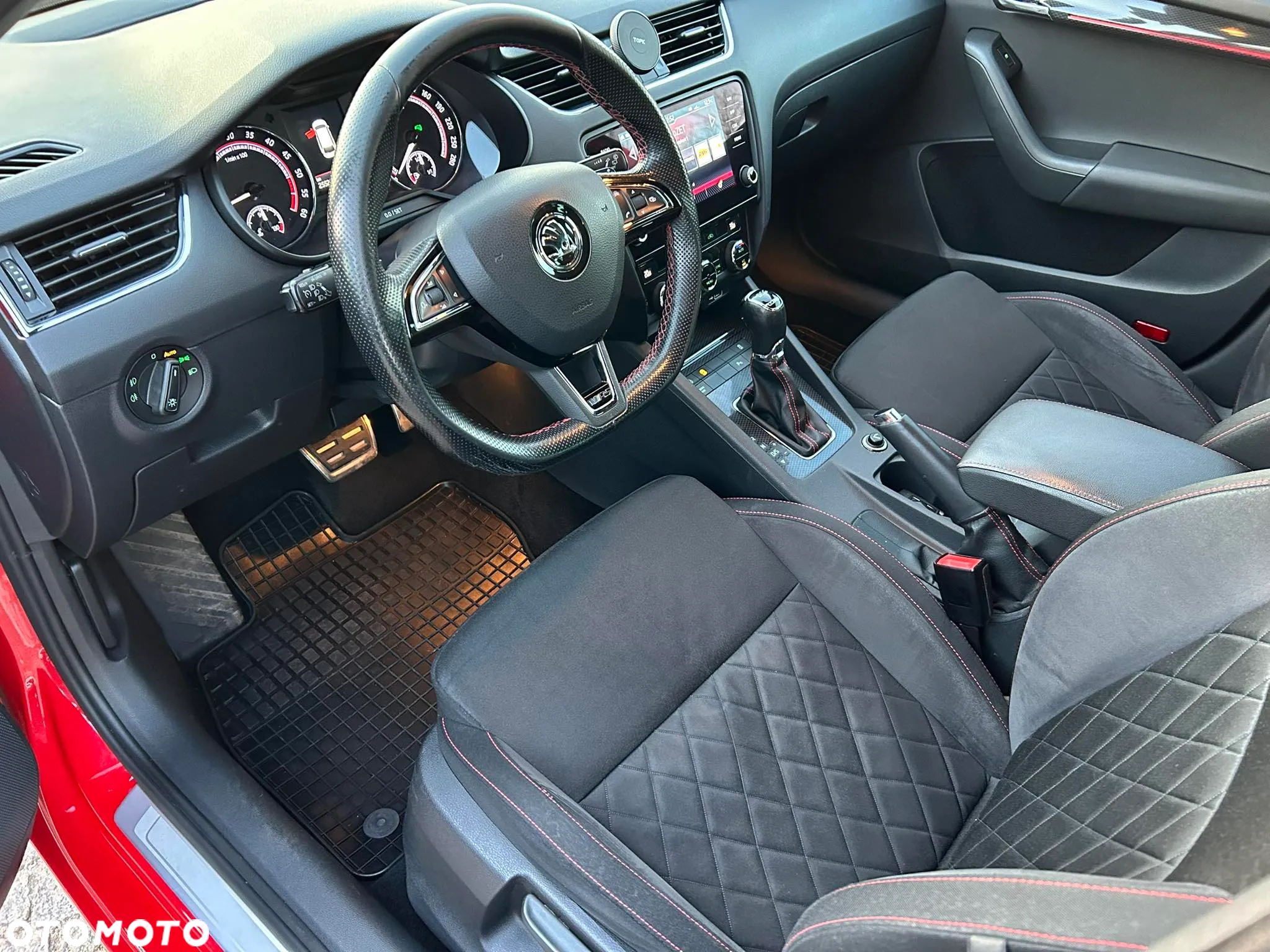 Skoda Octavia 2.0 TDI RS DSG - 13