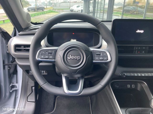 Jeep Avenger 1.2 GSE T3 Summit - 18