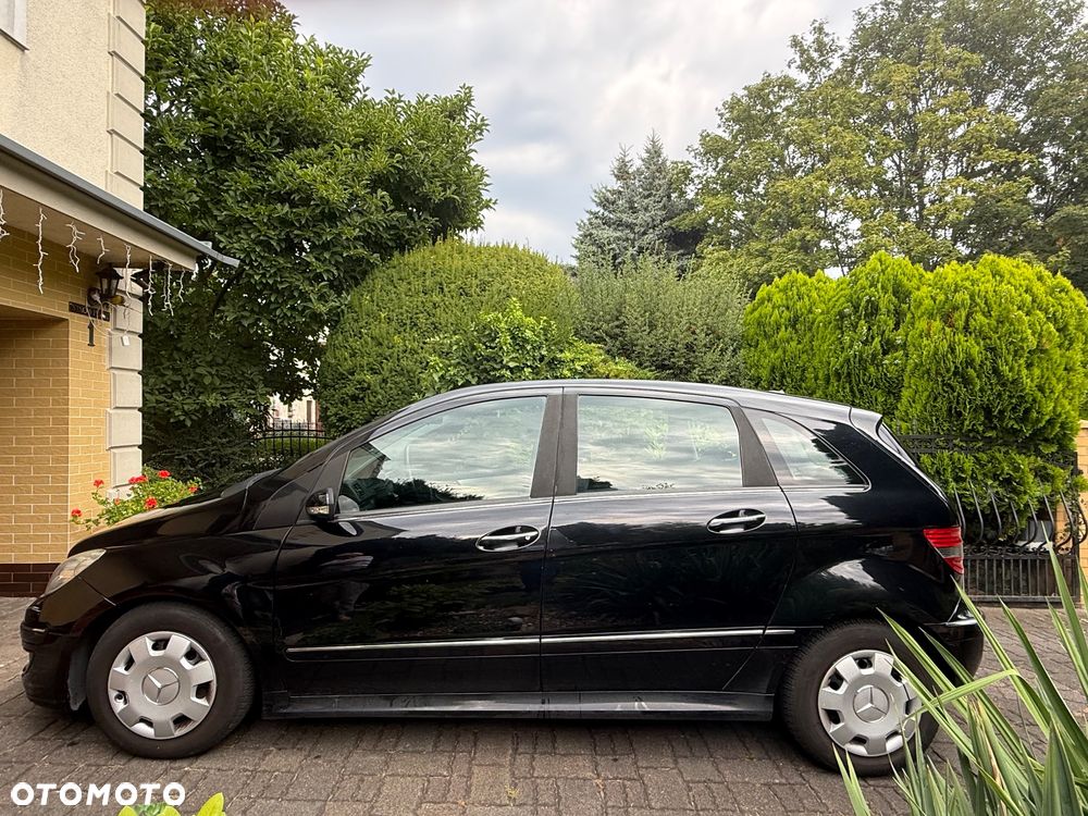 Mercedes-Benz Klasa B 180 CDI Autotronic - 3