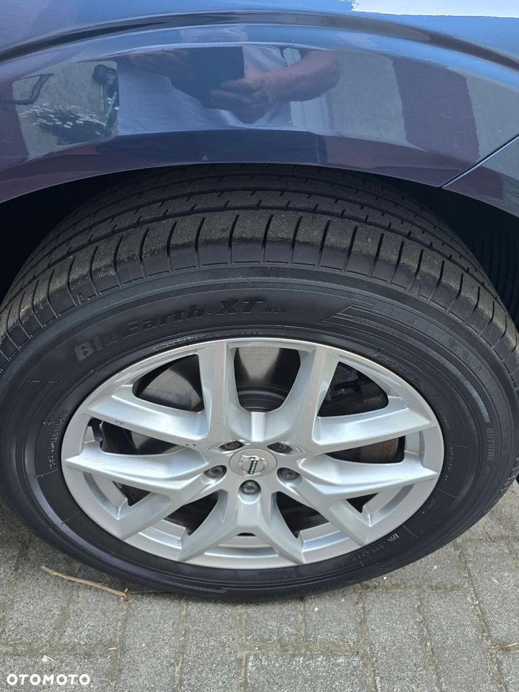 Volvo XC 60 D4 Momentum Pro - 16