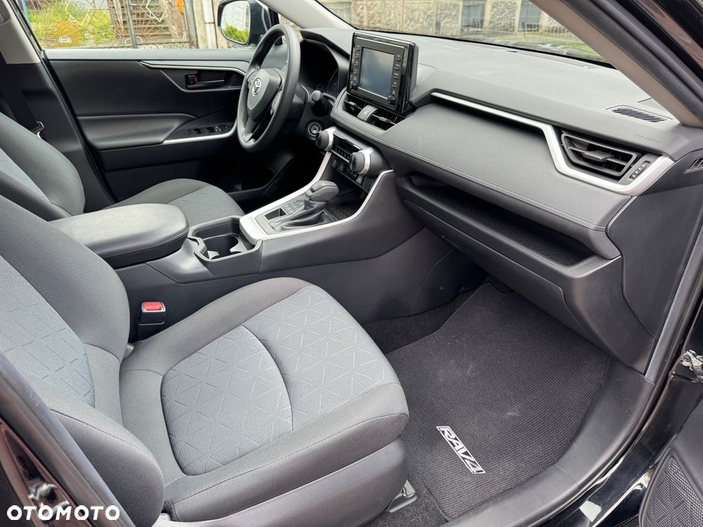 Toyota RAV4 - 19
