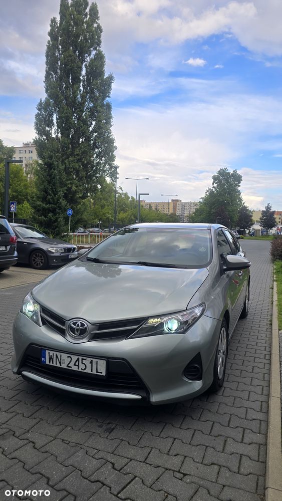 Toyota Auris 1.4 D-4D Active - 1