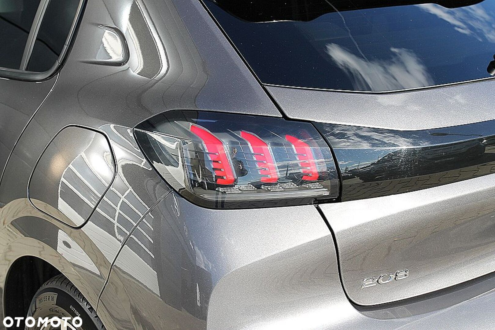 Peugeot 208 1.2 PureTech Allure S&S EAT8 - 27