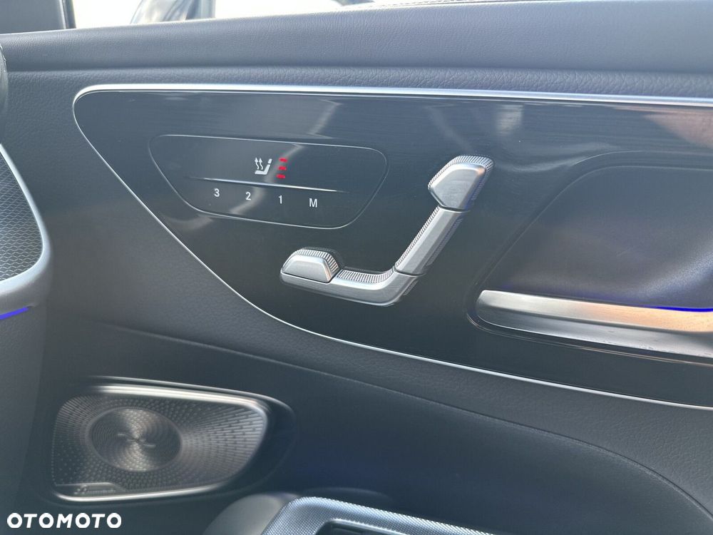 Mercedes-Benz GLC - 23