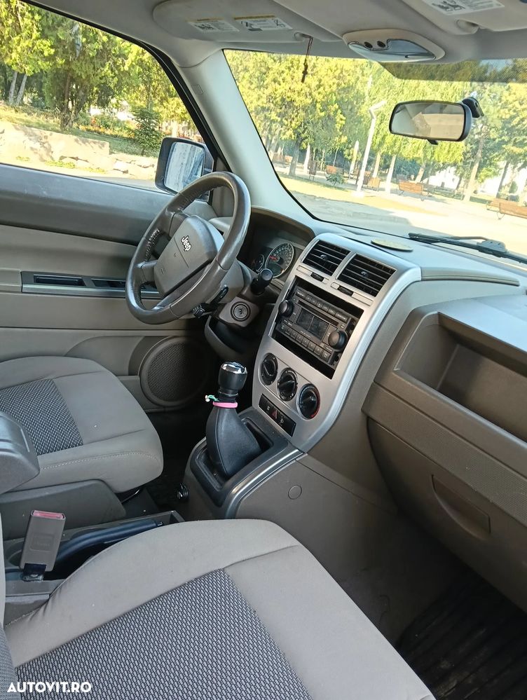 Jeep Patriot - 1