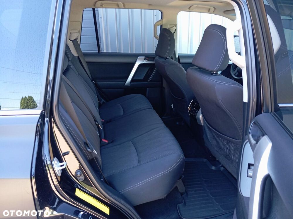Toyota Land Cruiser - 8