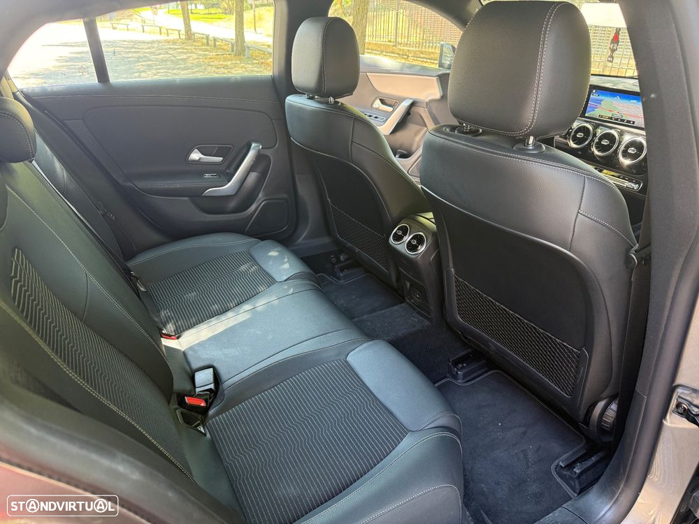 Mercedes-Benz CLA 180 d Shooting Brake 8G-DCT - 8