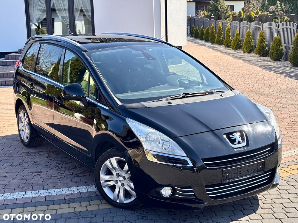 Peugeot 5008 - 5