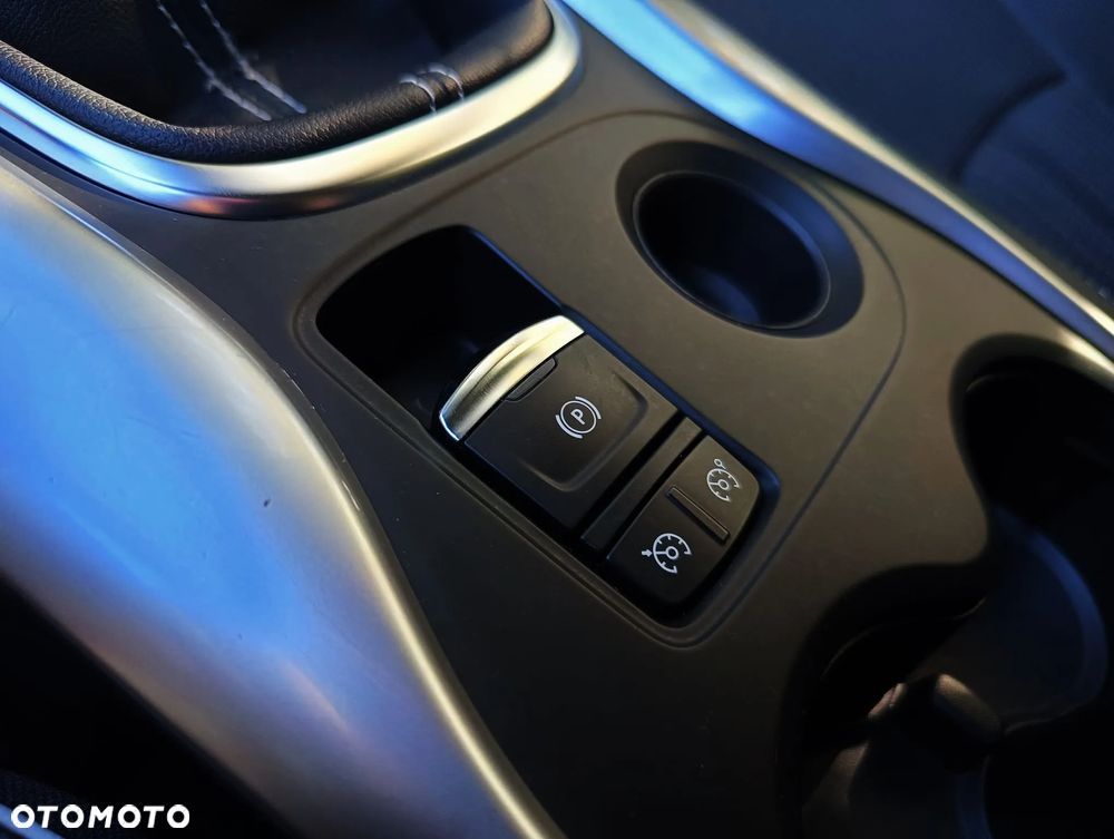 Renault Kadjar Energy TCe 165 CROSSBORDER - 10