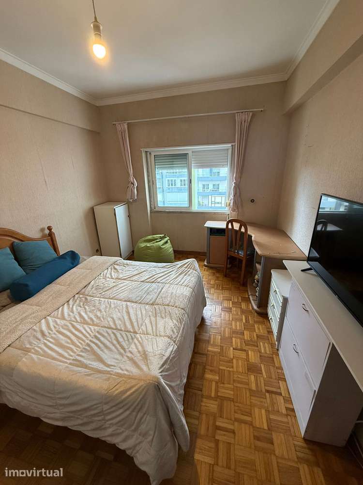 Quarto mobilado para arrendar em Oeiras - Grande imagem: 4/5