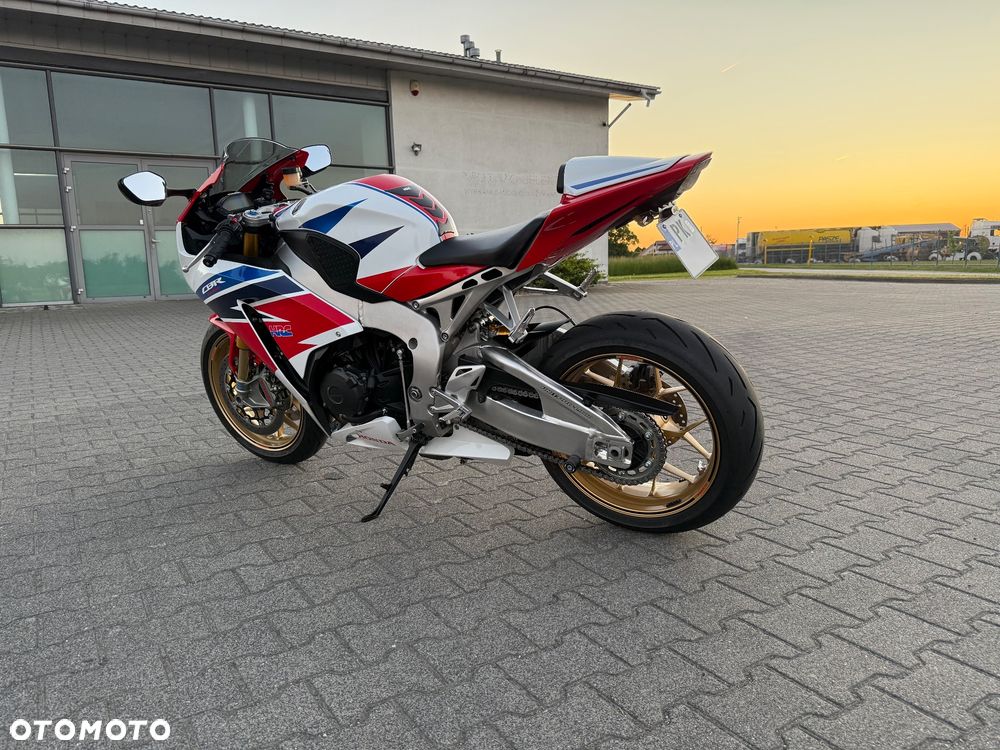 Honda CBR - 7