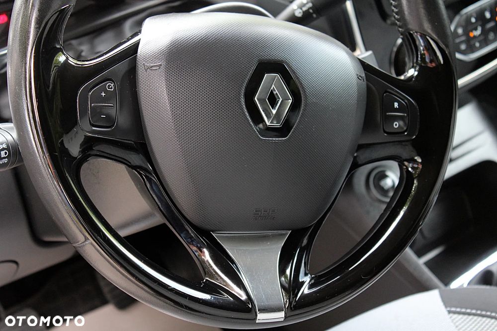Renault Captur - 21