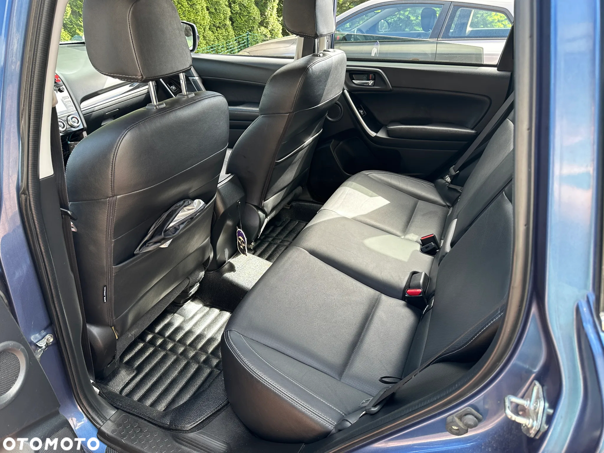 Subaru Forester 2.0 XT Platinum Lineartronic - 12