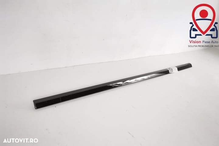 Ornament Usa Geam Dreapta Fata Original In Stare Buna BMW Seria 7 G11/ - 2