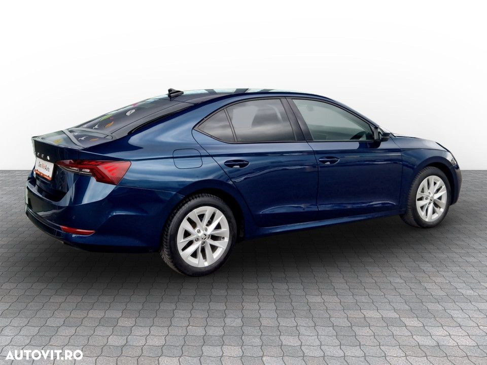 Skoda Octavia 2.0 TDI DSG Ambition - 8