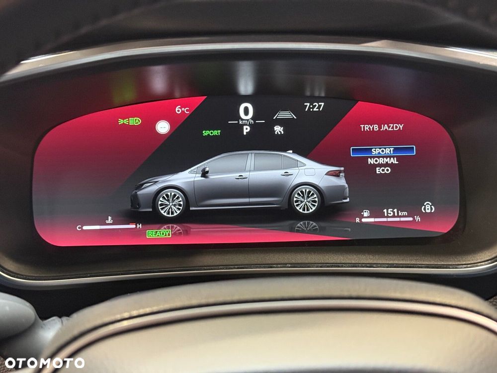 Toyota Corolla 1.8 Hybrid Comfort - 32