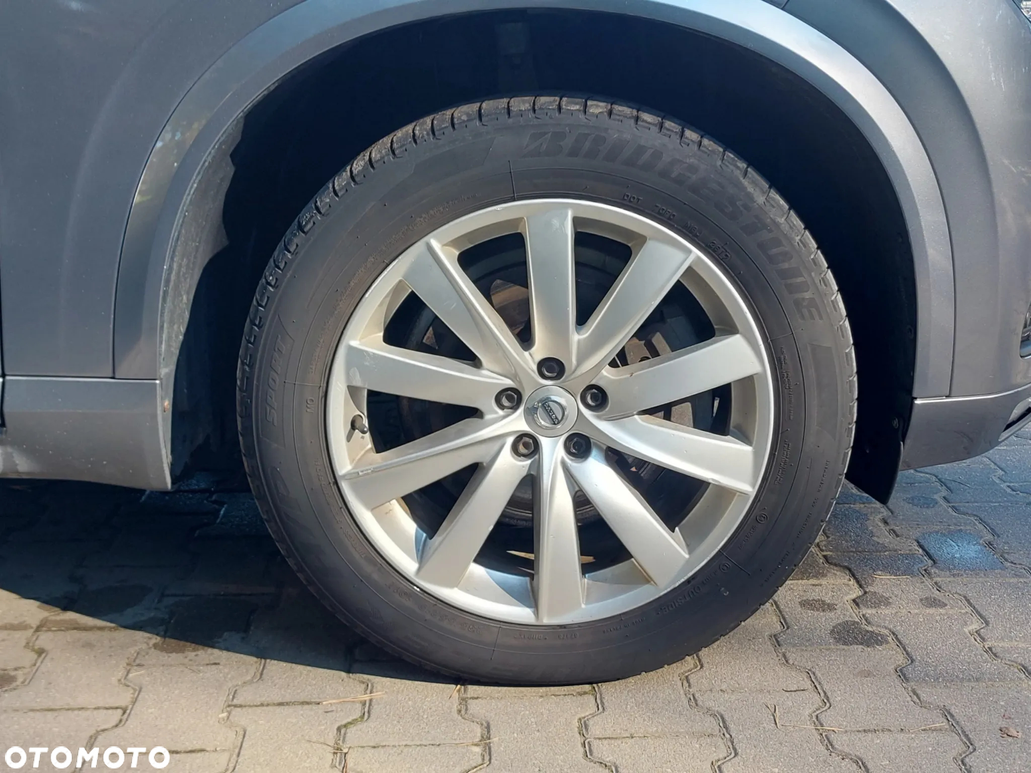 Volvo XC 90 - 30