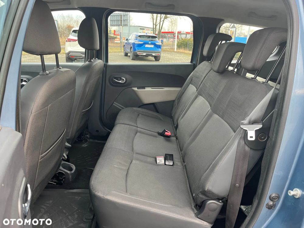 Dacia Lodgy 1.6 Laureate - 13