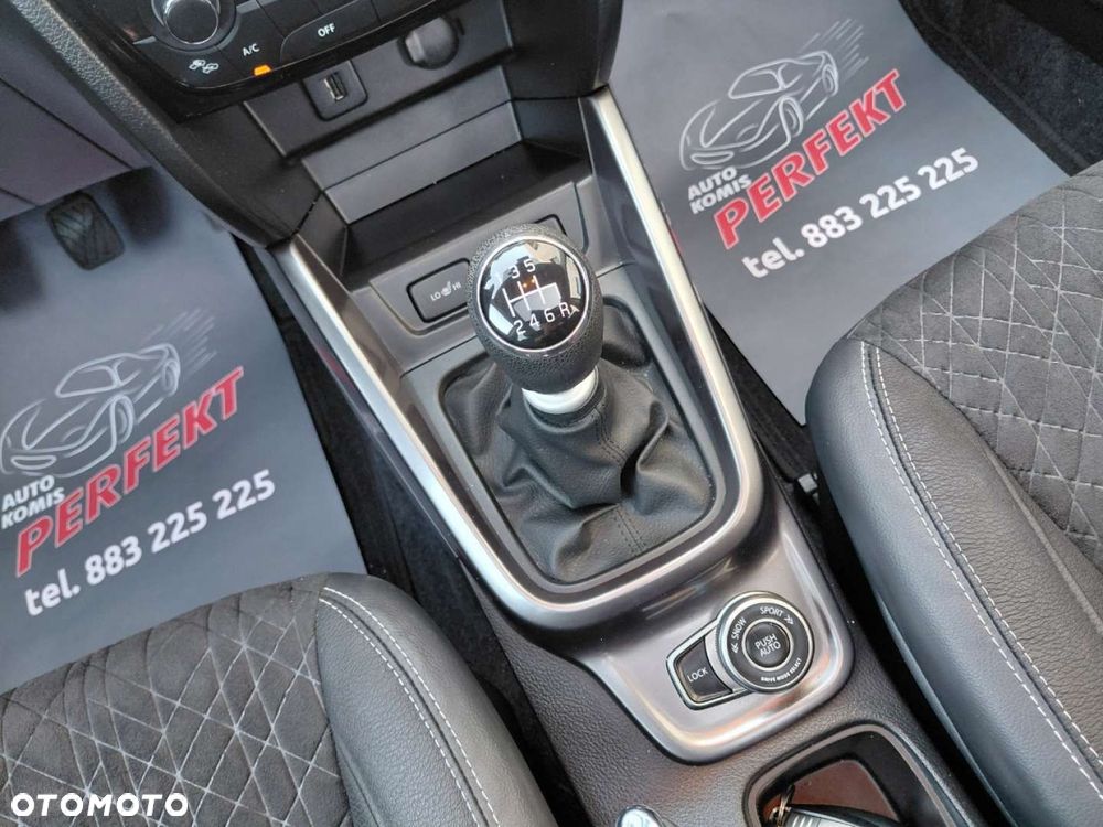 Suzuki Vitara - 24