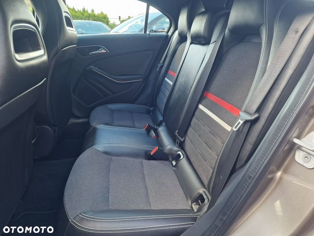 Mercedes-Benz Klasa A 180 Style - 19
