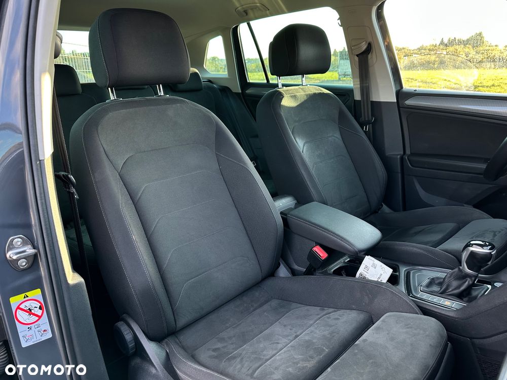 Volkswagen Tiguan - 33
