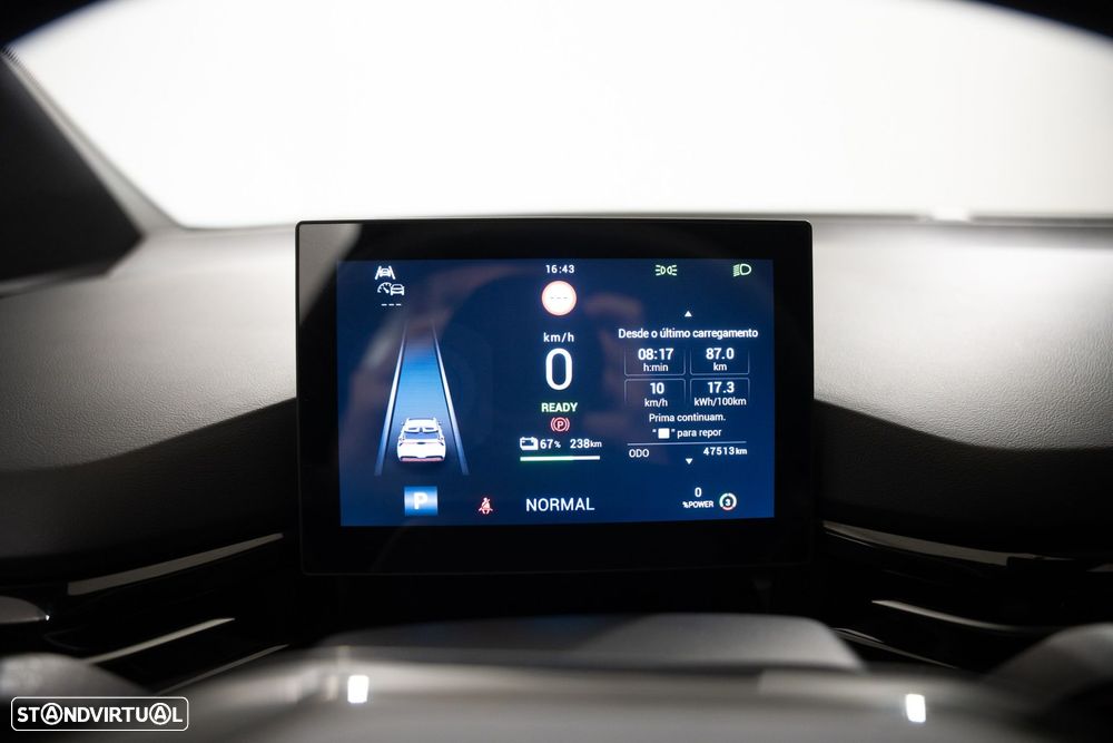 MG MG4 51 kWh Standard - 18