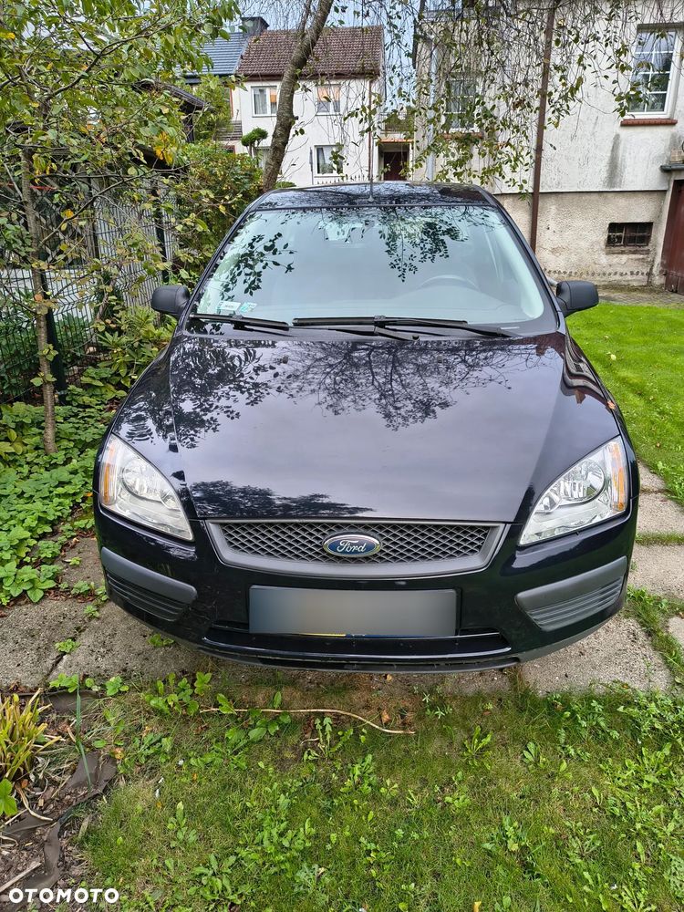 Ford Focus 1.6 Ambiente - 3